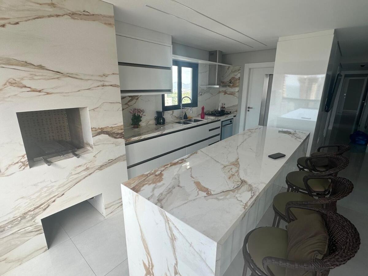 Apartamento Apto Vista Mar 400m *